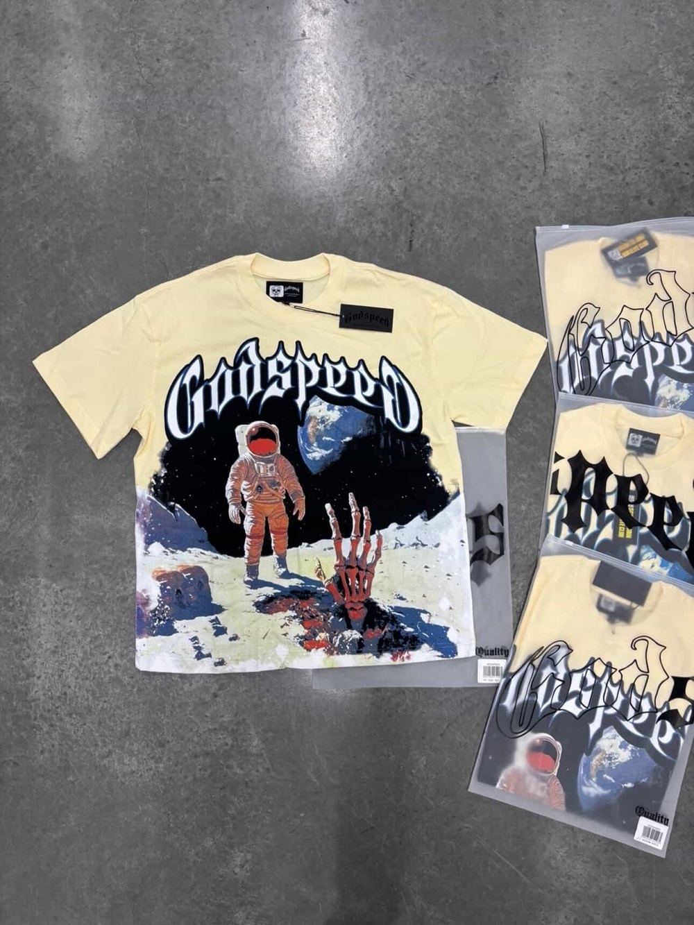 Kids' Pale Yellow Astronaut Graphic Tee - Goldsprinted Style